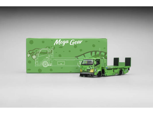 Mega Gear custom tow truck (green)